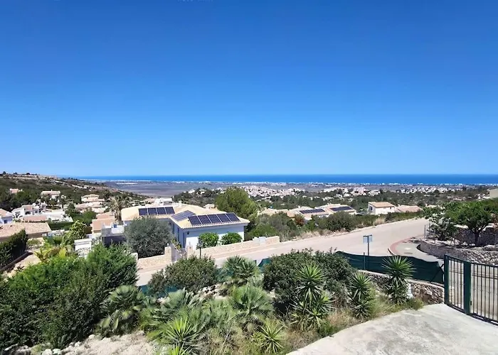 Villa Almunia