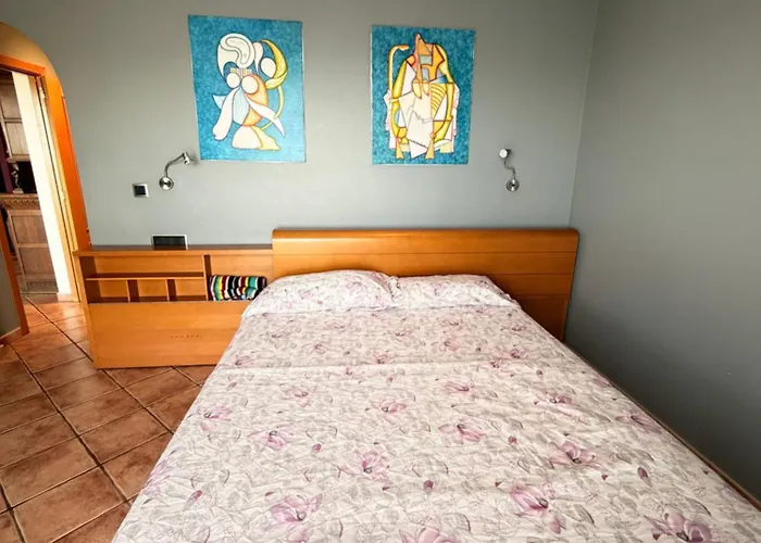 Almunia Villa *